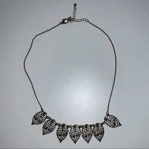 DARK GOLD LEAF NECKLACE